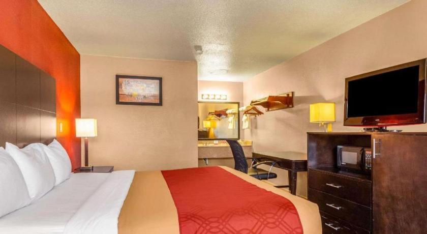 Econo Lodge Meridian Exterior foto